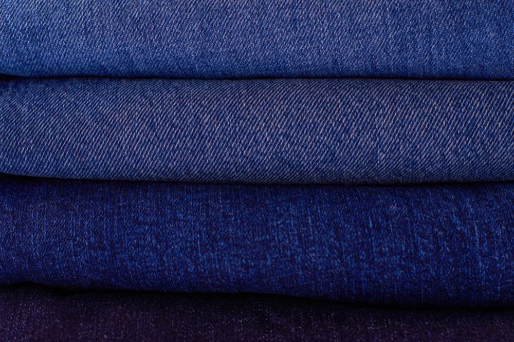 Vải denim xếp chồng