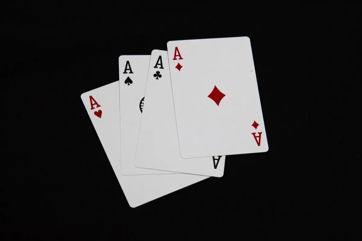 Bốn quân át trong bộ bài tây